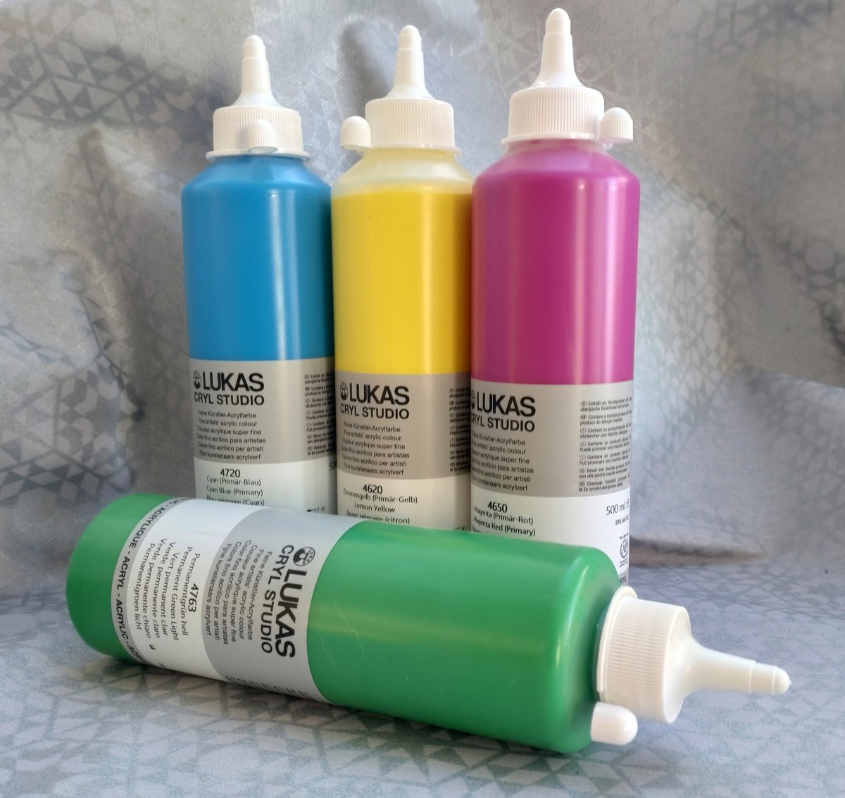 Lukas Aquarell Studio, Set di 24 acquerelli con accessori